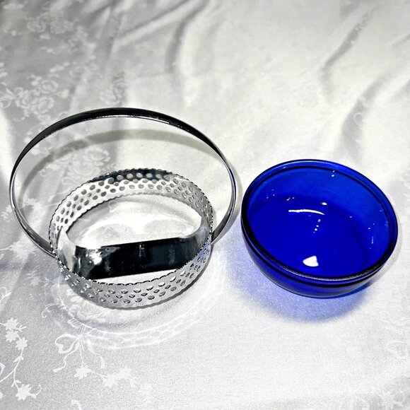 Cobalt Blue Glass Bowl 4 in and Chrome Basket Caddy With Handle Vintage EUC - Picture 6 of 6